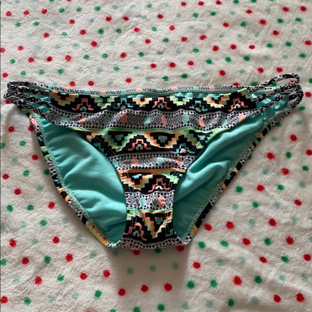 Trillium Patterned Bikini Bottom